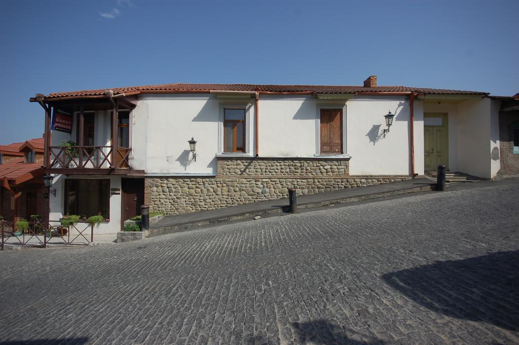 Lelis Guest House Sighnaghi Exteriör bild