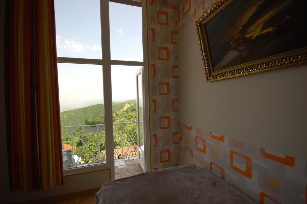 Lelis Guest House Sighnaghi Exteriör bild